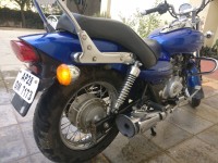 Plasma Blue Bajaj Avenger 220 DTS-i