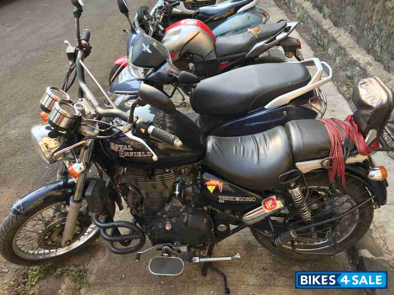 Twilight Royal Enfield Thunderbird 500