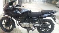 Black Bajaj Pulsar 220 DTSi