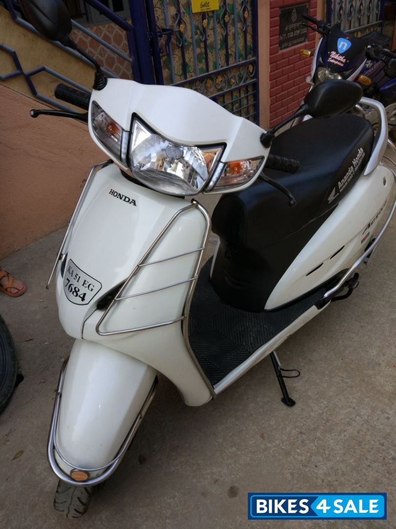 White Honda Activa White Honda Activa