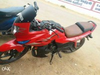 Sporty Red Hero Karizma R