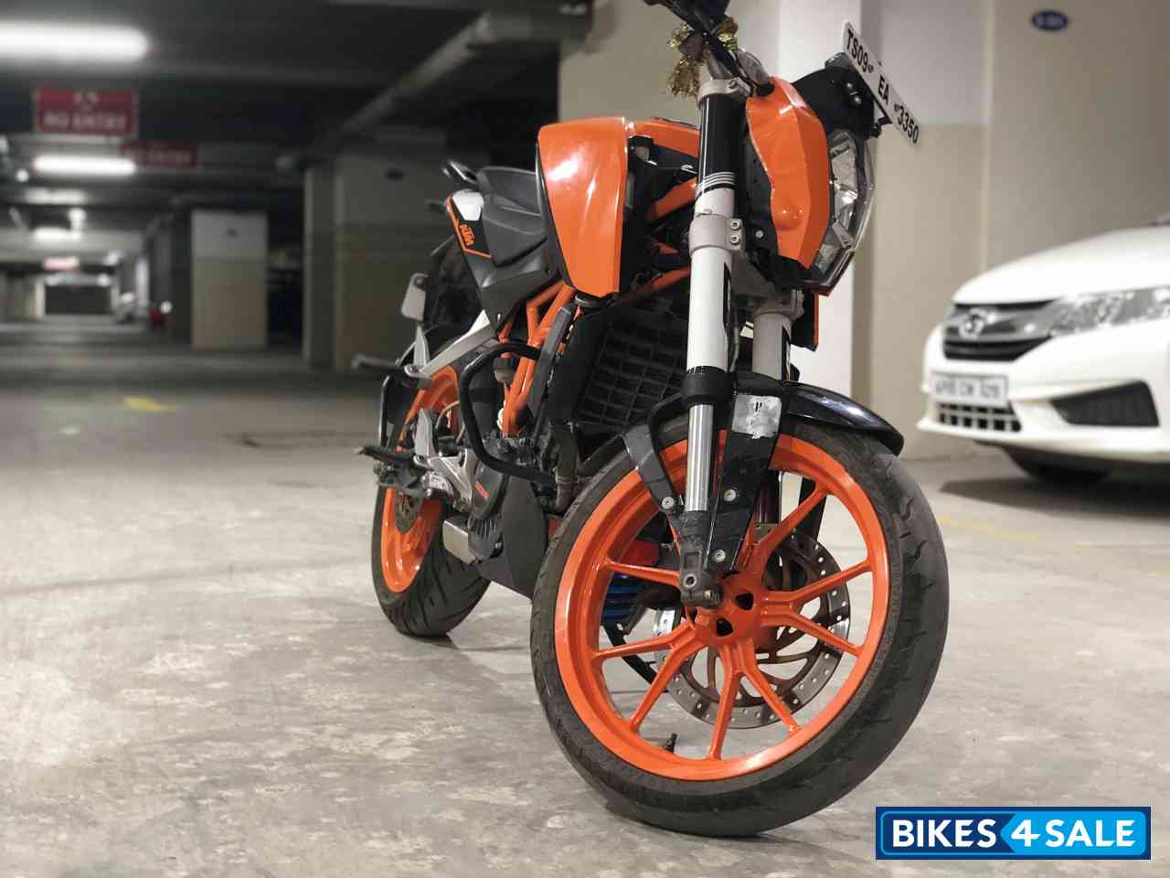 Orange KTM Duke 200