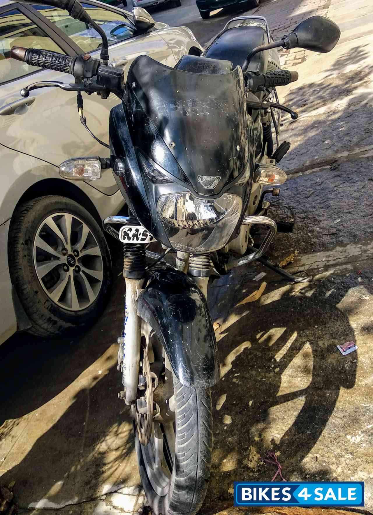 Black Bajaj Pulsar 150 DTSi