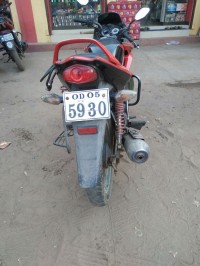 Red And Black Honda CBF Stunner