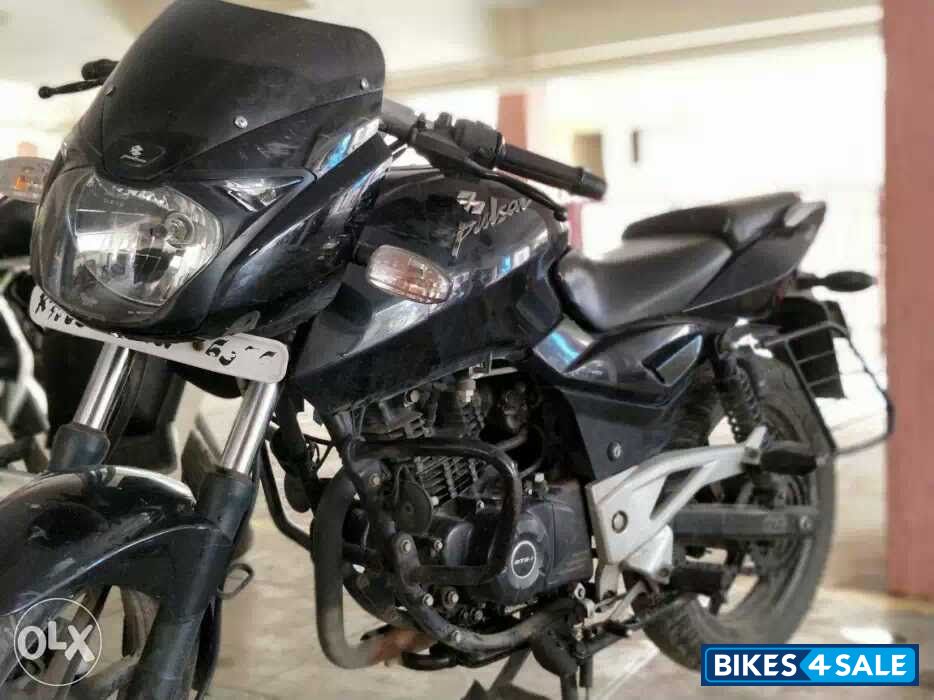 Black Bajaj Pulsar 180 DTSi