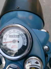 Royal Enfield Classic Squadron Blue