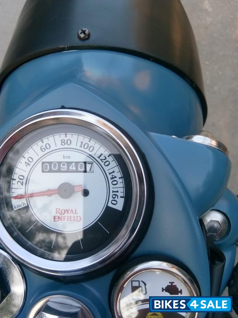Royal Enfield Classic Squadron Blue Royal Enfield Classic Squadron Blue