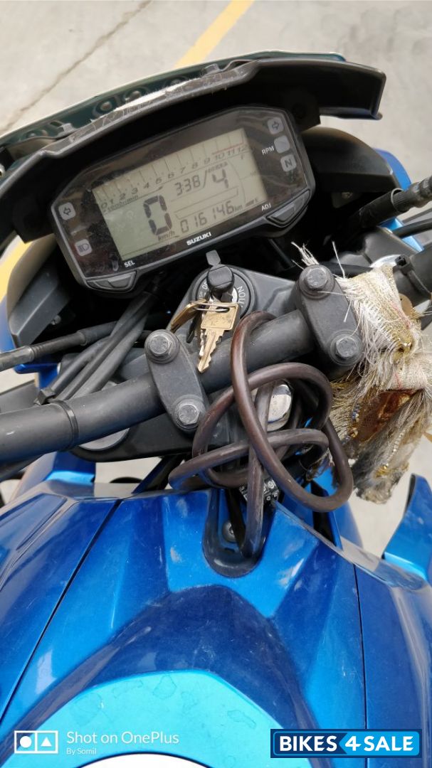 Blue Suzuki Gixxer 150