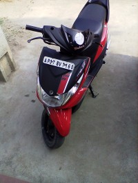 Red And Black Yamaha Ray Z
