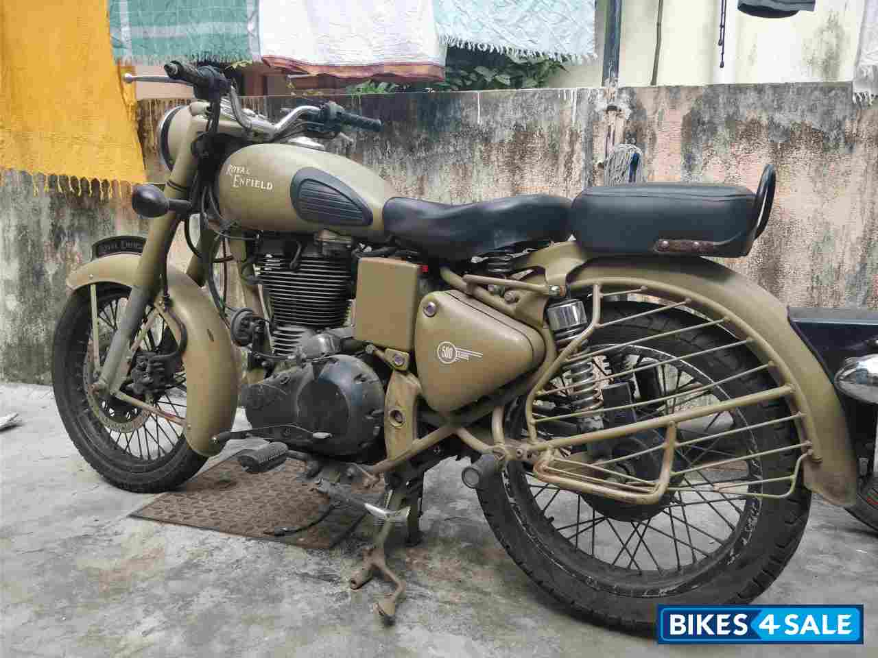 Desert Storm Royal Enfield Classic 500