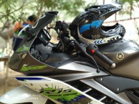 Sparky Green Yamaha YZF R15 V2