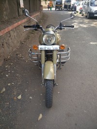 Desert Sand Royal Enfield Classic Desert Storm