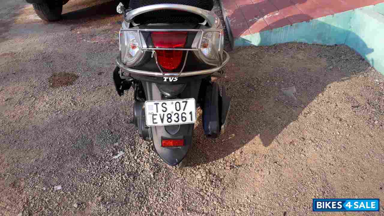 Silver TVS Scooty Zest