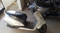 White Honda Activa 110cc