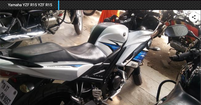 White Yamaha YZF R15