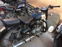 Black Royal Enfield Classic 500