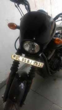 Black Harley Davidson Street 750