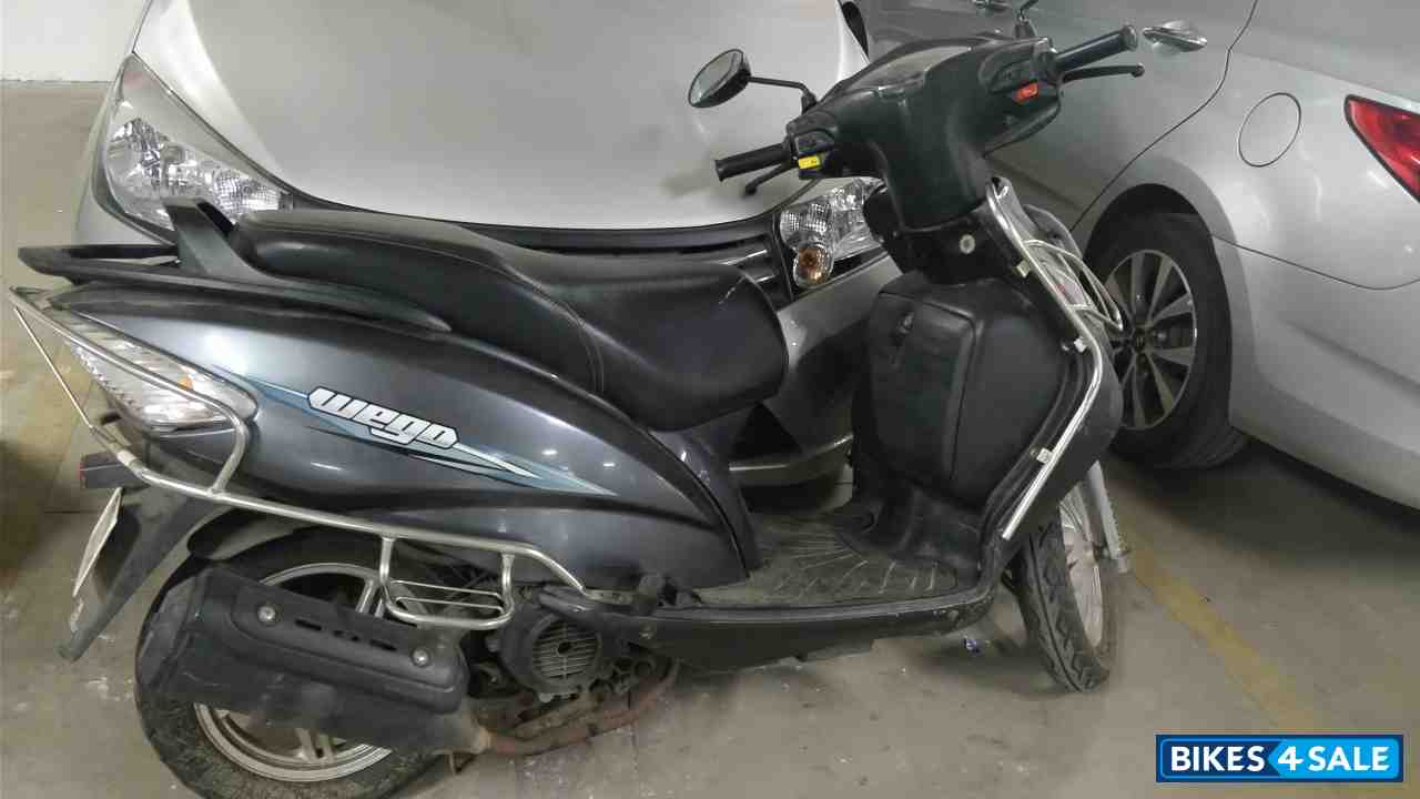 Grey TVS Wego