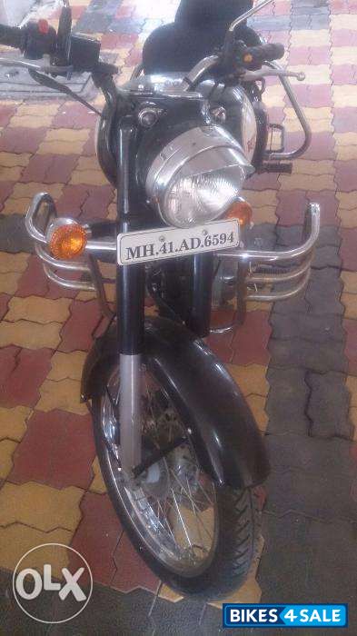 Black Royal Enfield Classic 500