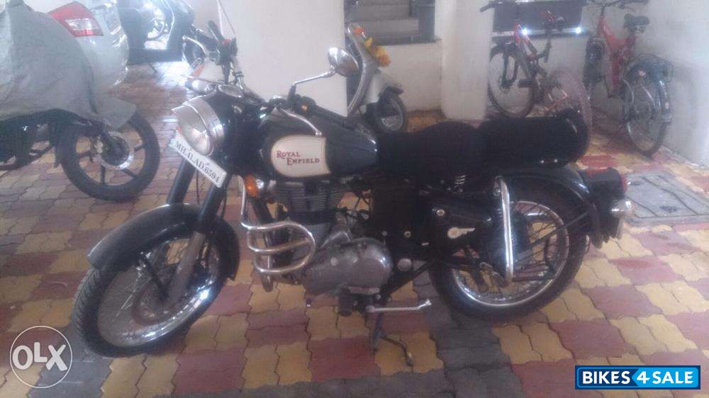 Black Royal Enfield Classic 500 Black Royal Enfield Classic 500