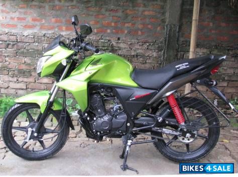 Green Honda CB Twister