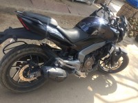 Dazzling Bule Bajaj Dominar 400