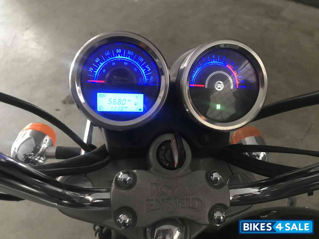 Lighting Grey Royal Enfield Thunderbird 500 Lighting Grey Royal Enfield Thunderbird 500