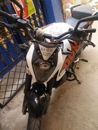 White KTM Duke 200