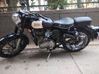 Black Royal Enfield Classic 350