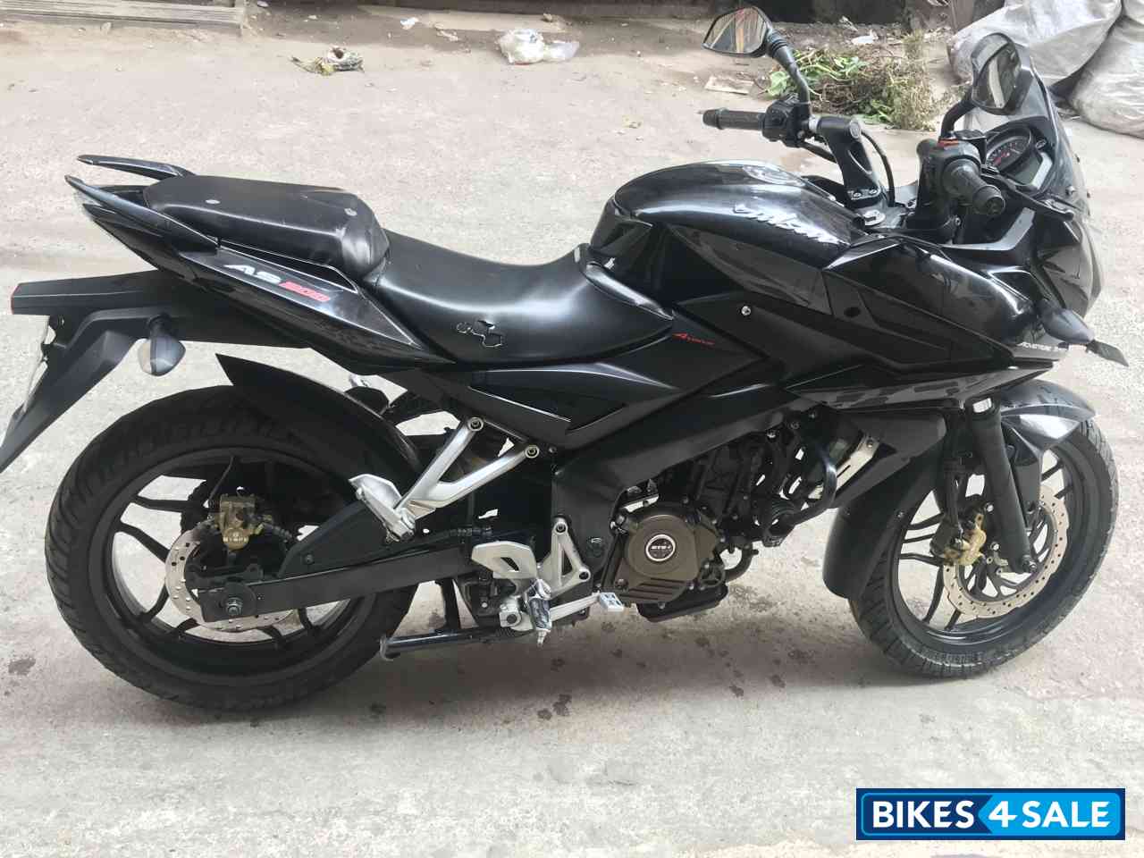 Black Bajaj Pulsar AS 200