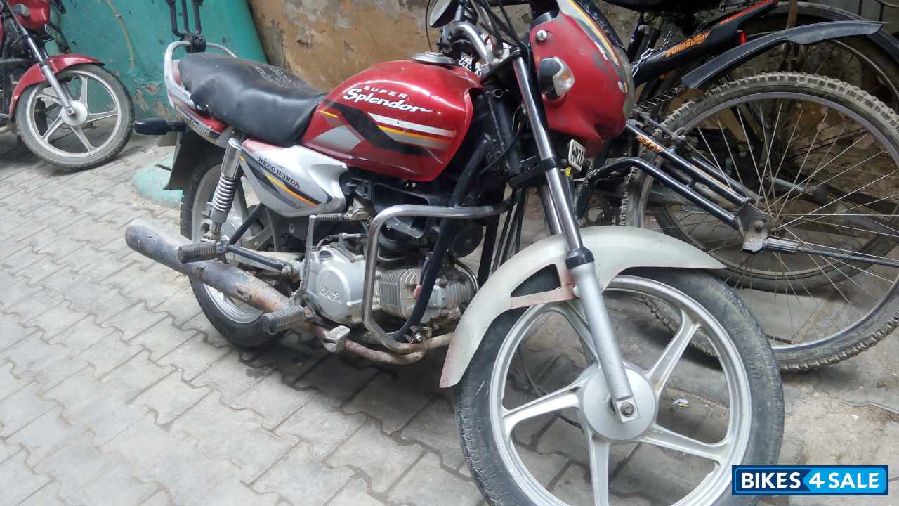 Red Hero Super Splendor