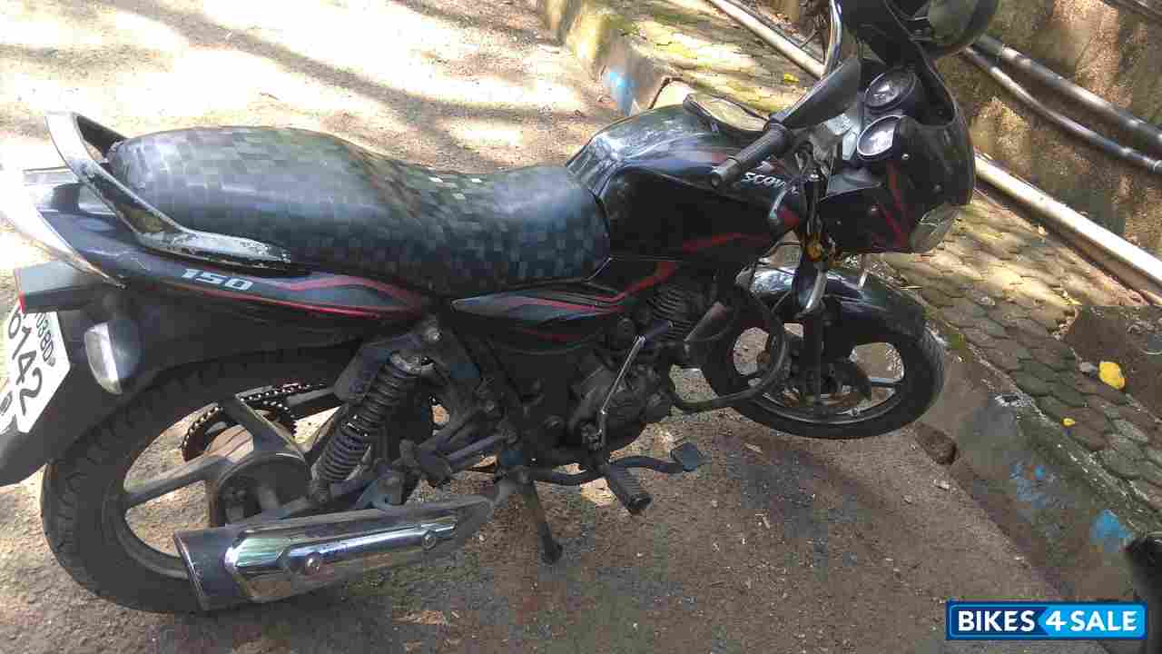 Black, Violate Bajaj Discover 150 S