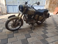 Desert Storm Royal Enfield Classic Desert Storm