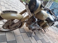 Desert Storm Royal Enfield Classic Desert Storm