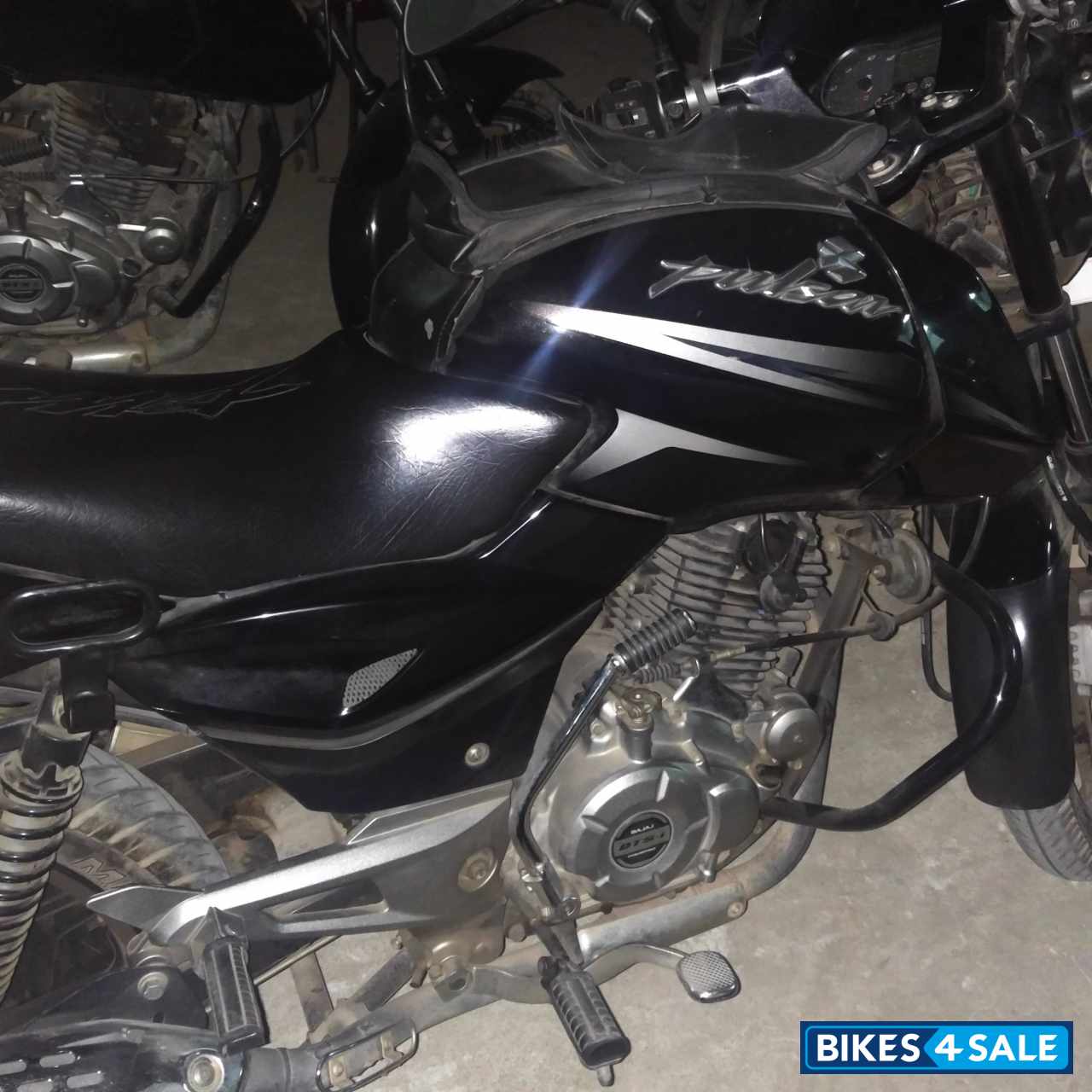 Black Sliver Bajaj Pulsar 150 DTSi Black Sliver Bajaj Pulsar 150 DTSi