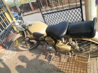 Desert Storm Royal Enfield Classic Desert Storm