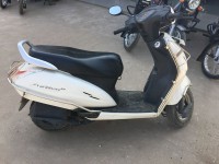 White Honda Activa 3G
