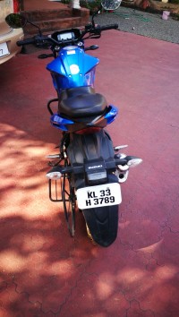 Blue Suzuki Gixxer 150