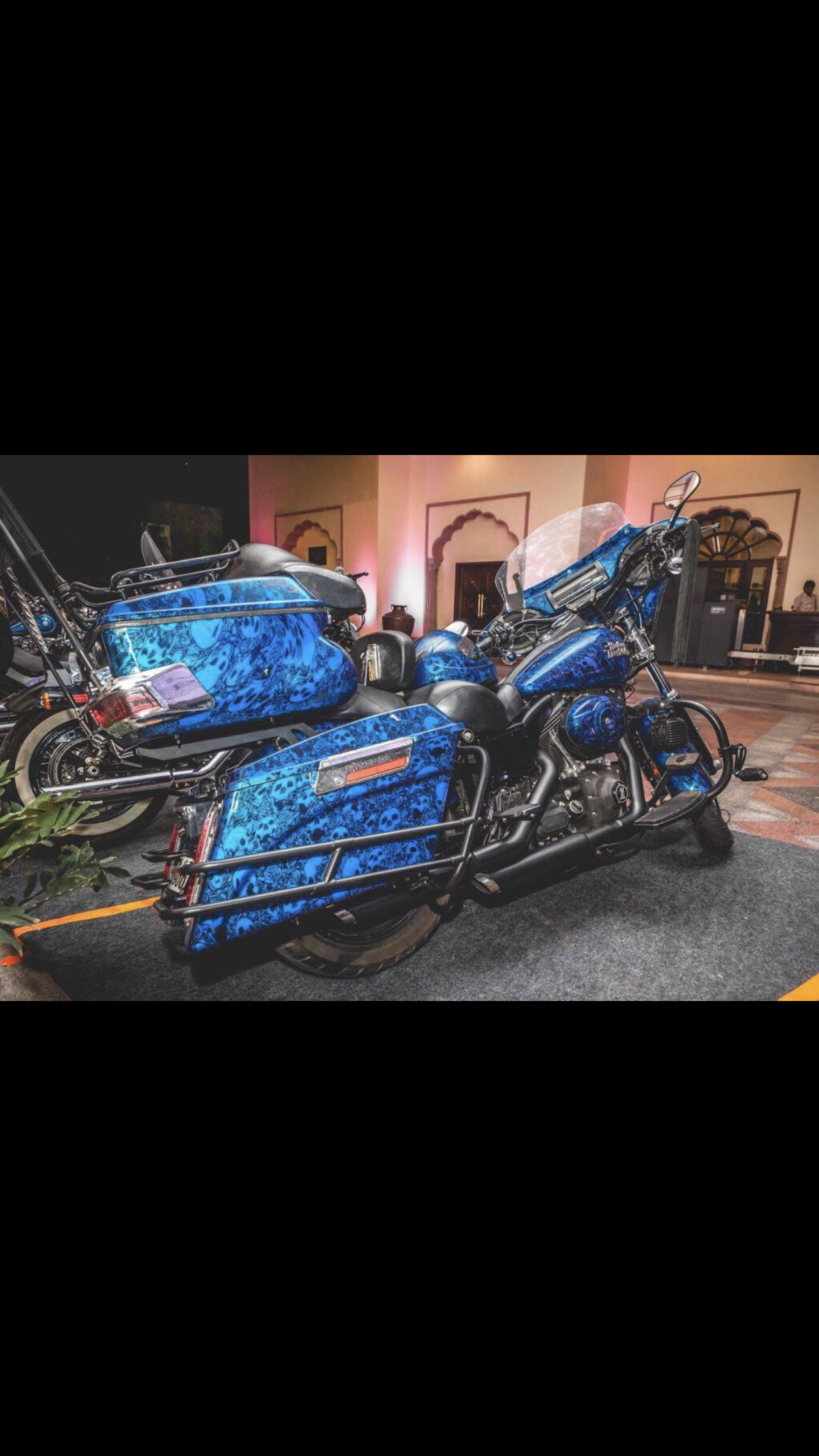 Blue Harley Davidson Dyna FXDC Super Glide Custom