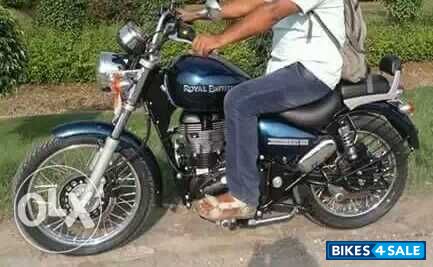 Marine Blue Royal Enfield Thunderbird 350