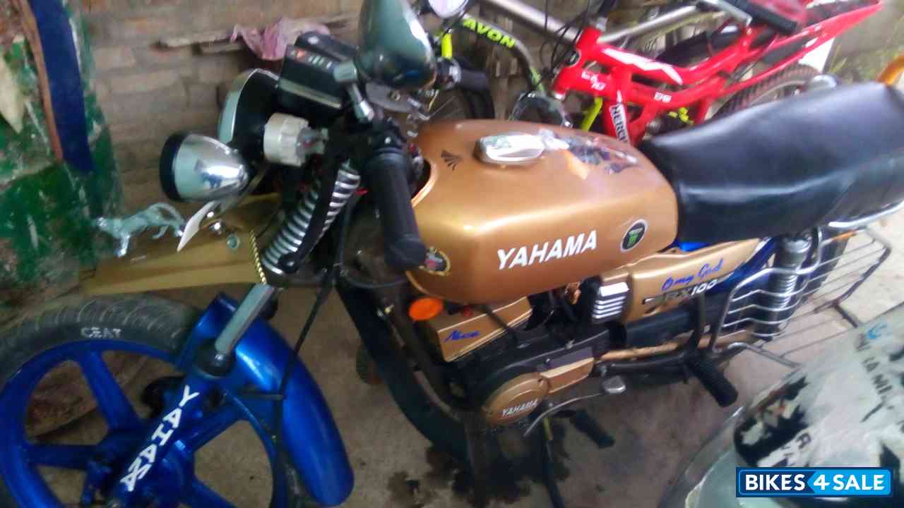 Golden Yamaha RX 100
