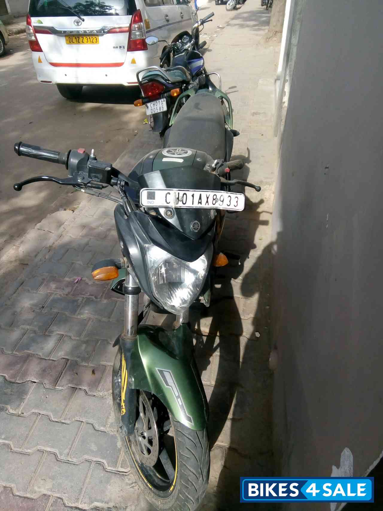 Milliatary Green Yamaha FZ-S