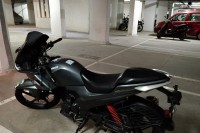 Grey Hero Karizma R