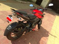 Red Bajaj Pulsar 200 NS