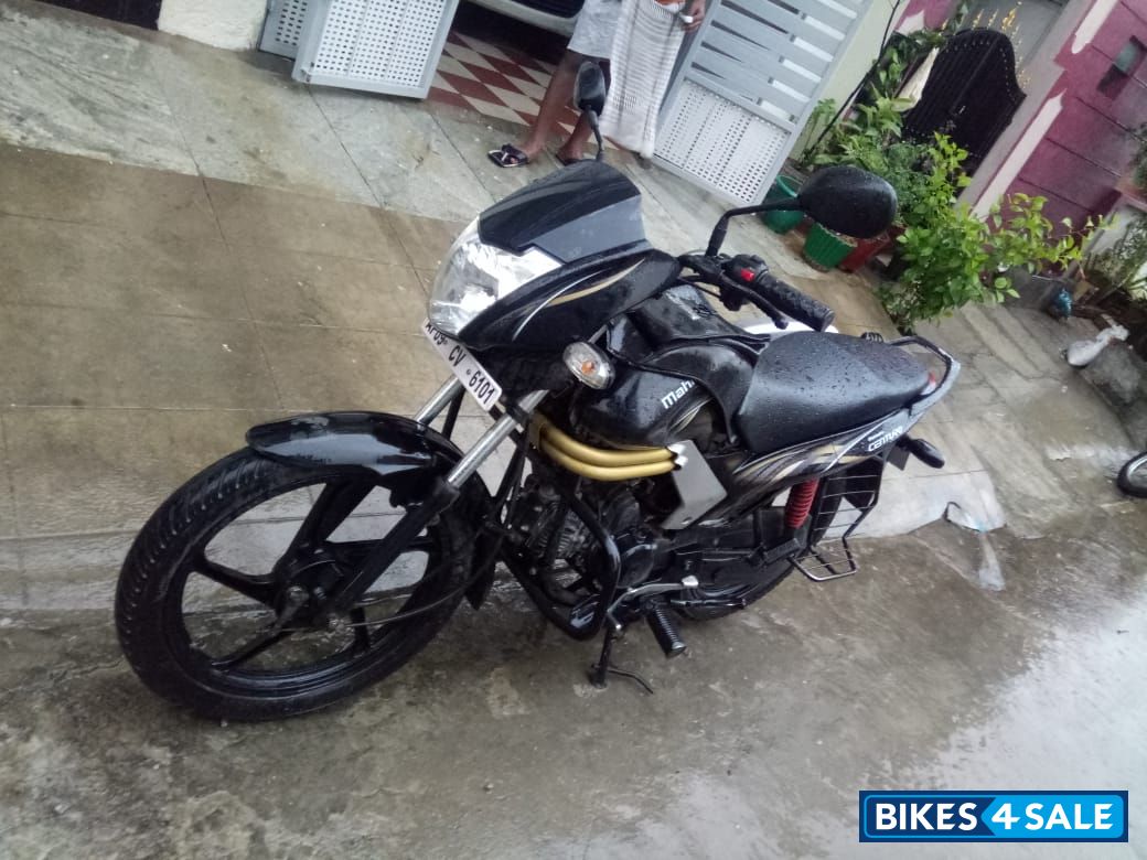 Black With Gold Ribs Mahindra Centuro