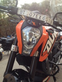 Orange KTM Duke 200