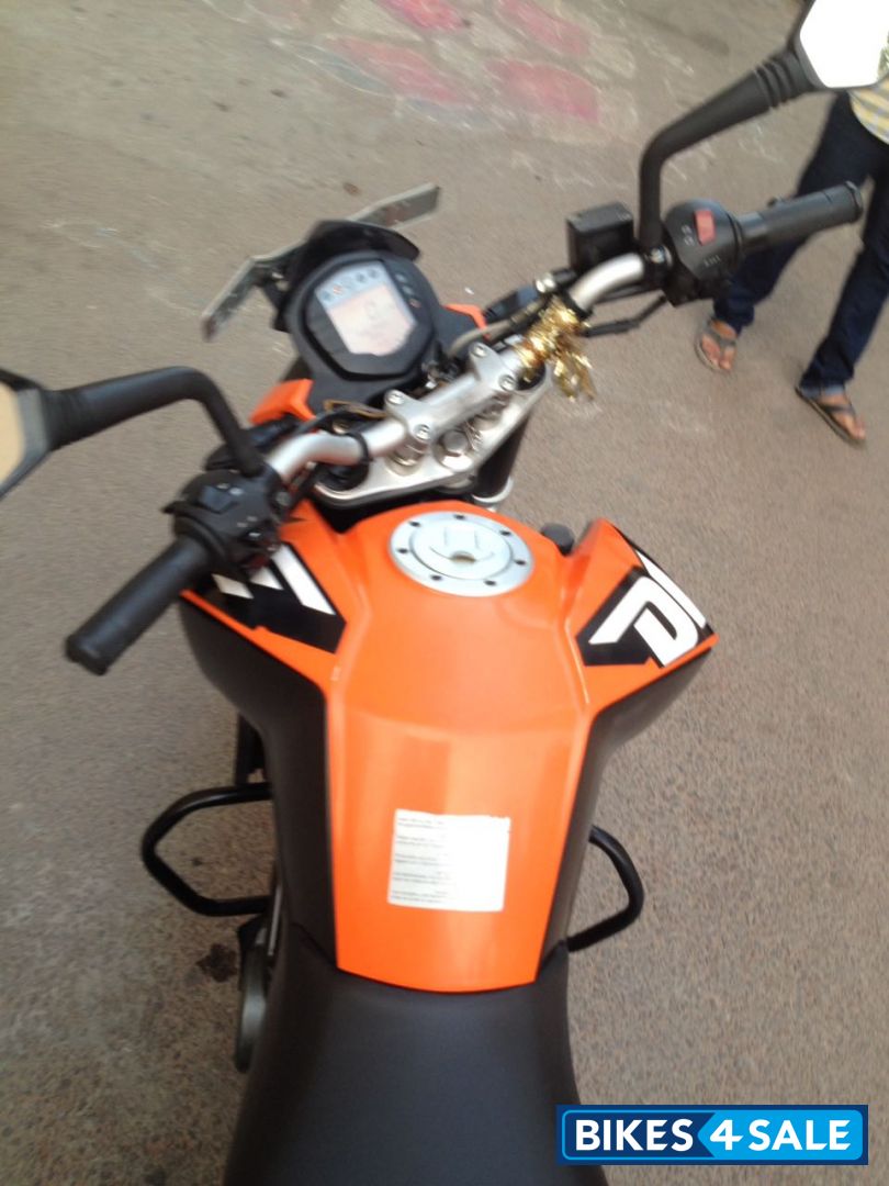 Orange KTM Duke 200