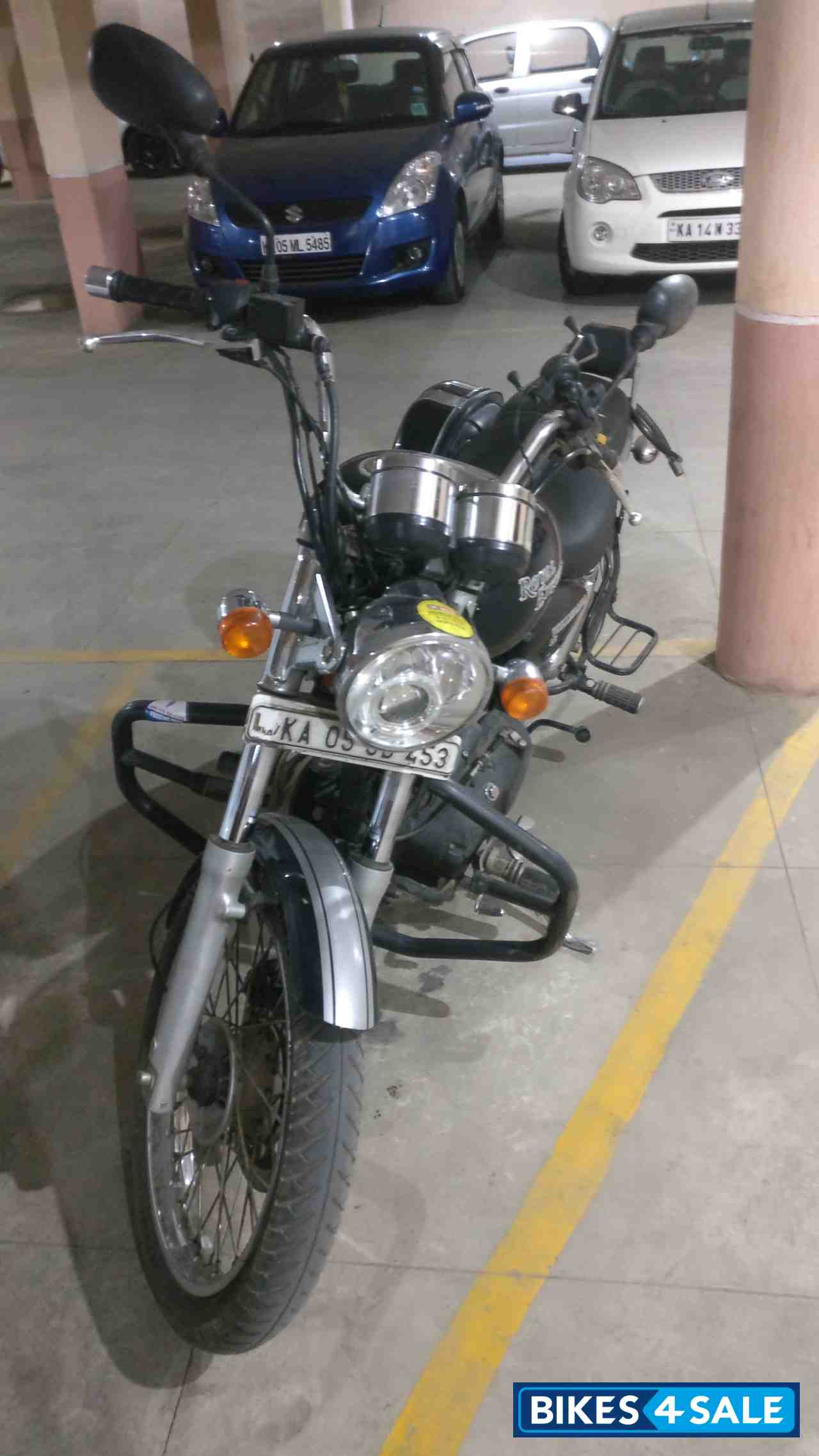 Twilight Blue Royal Enfield Thunderbird 350 Twilight Blue Royal Enfield Thunderbird 350