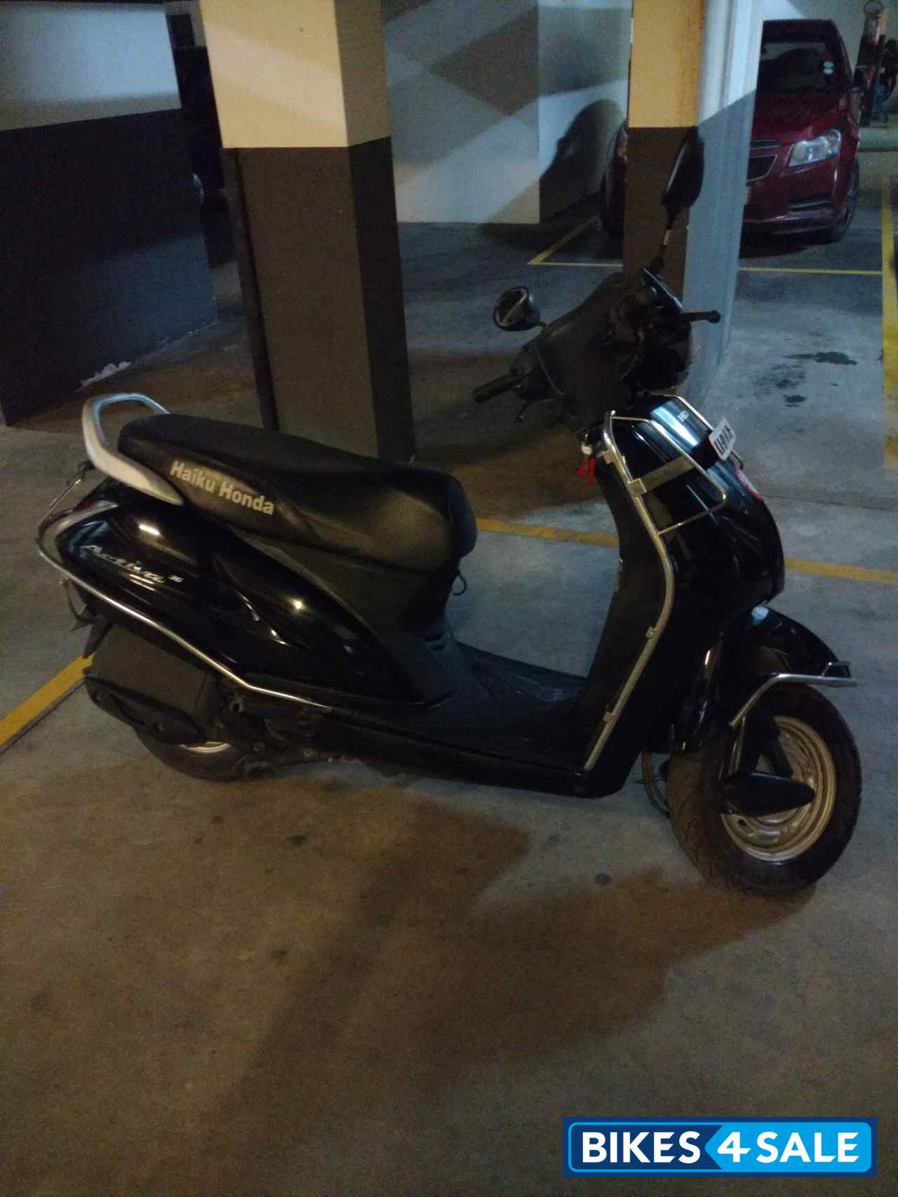 Black Honda Activa 3G