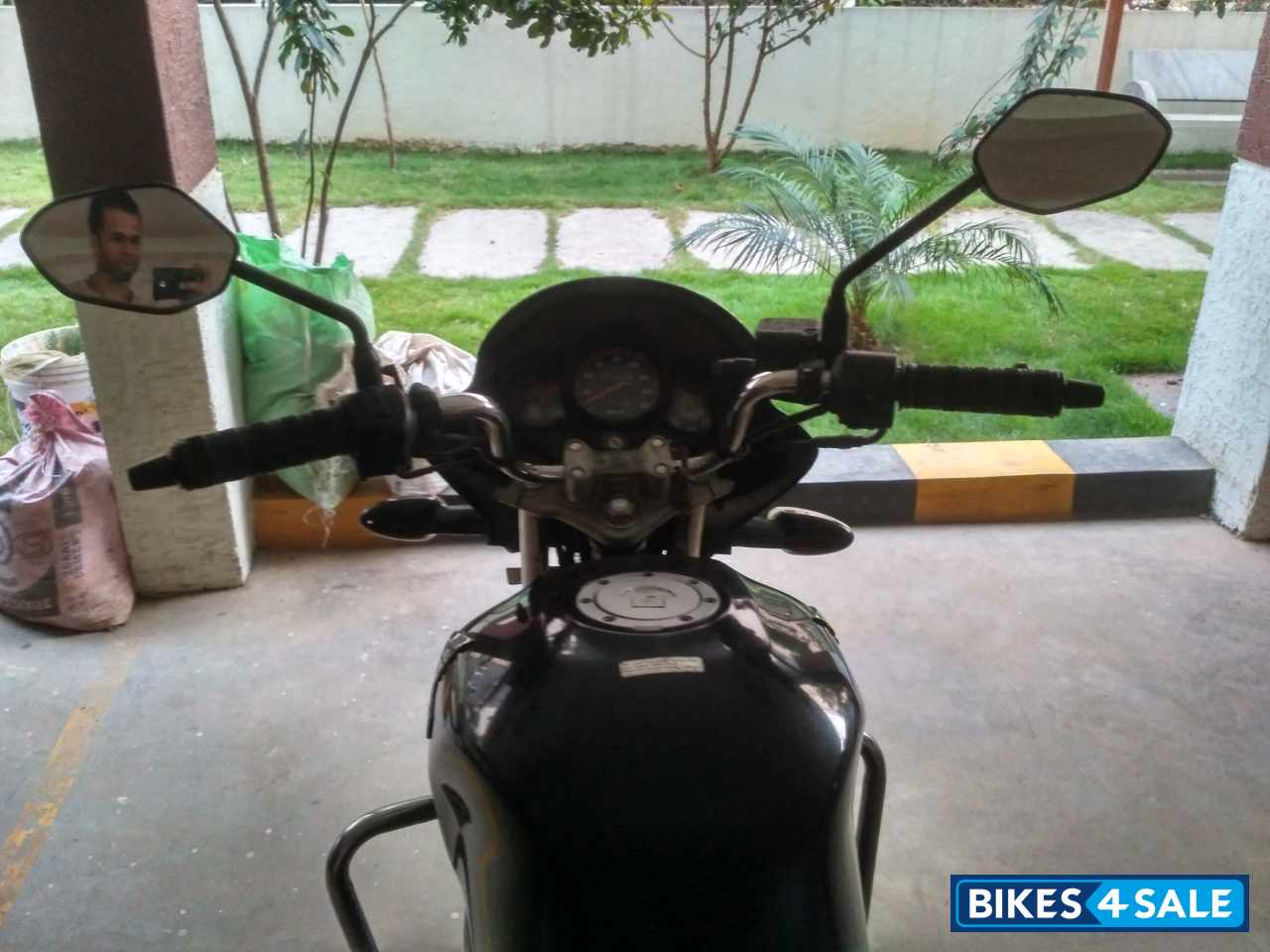 Black Honda CB Unicorn